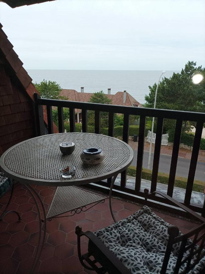 Le Cottage Vue Mer Bénerville-sur-Mer Esterno foto